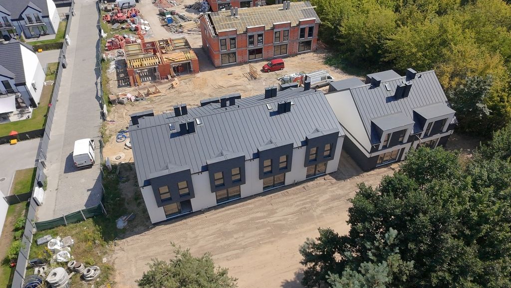 dom szeregowy, 4 pokoje Janki. Zdjęcie 2