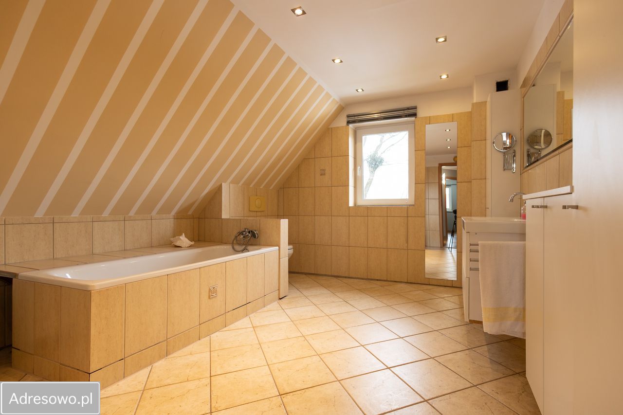 dom wolnostojący, 5 pokoi Jastrzębie-Zdrój, ul. Strażacka. Zdjęcie 6