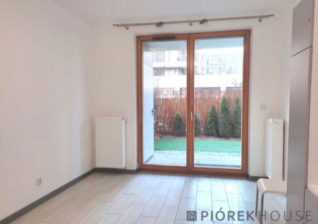 Mieszkanie 3-pokojowe Warszawa Wola, ul. Marcina Kasprzaka. Zdjęcie 3