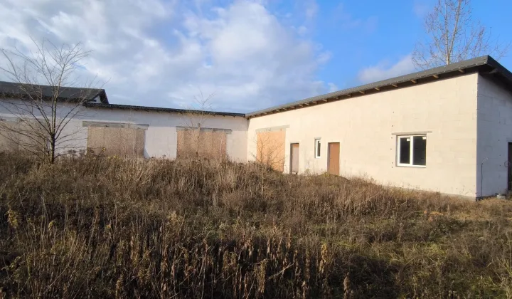 Działka inwestycyjna Rogożewek