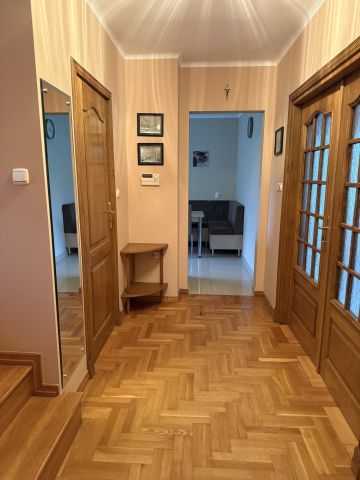 dom wolnostojący, 4 pokoje Sandomierz Chwałki. Zdjęcie 9