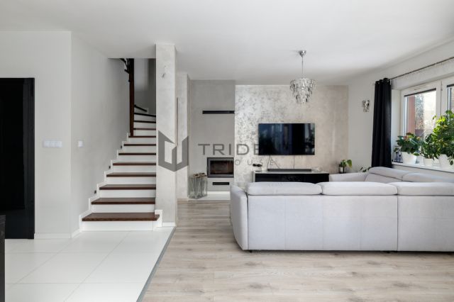 bliźniak, 5 pokoi Krupia Wólka. Zdjęcie 4