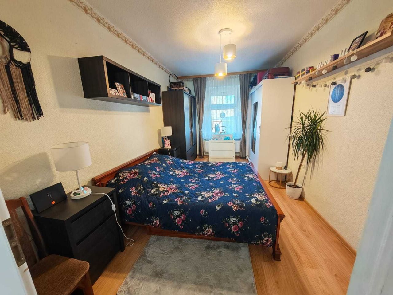 Mieszkanie 4-pokojowe Chróścice. Zdjęcie 4