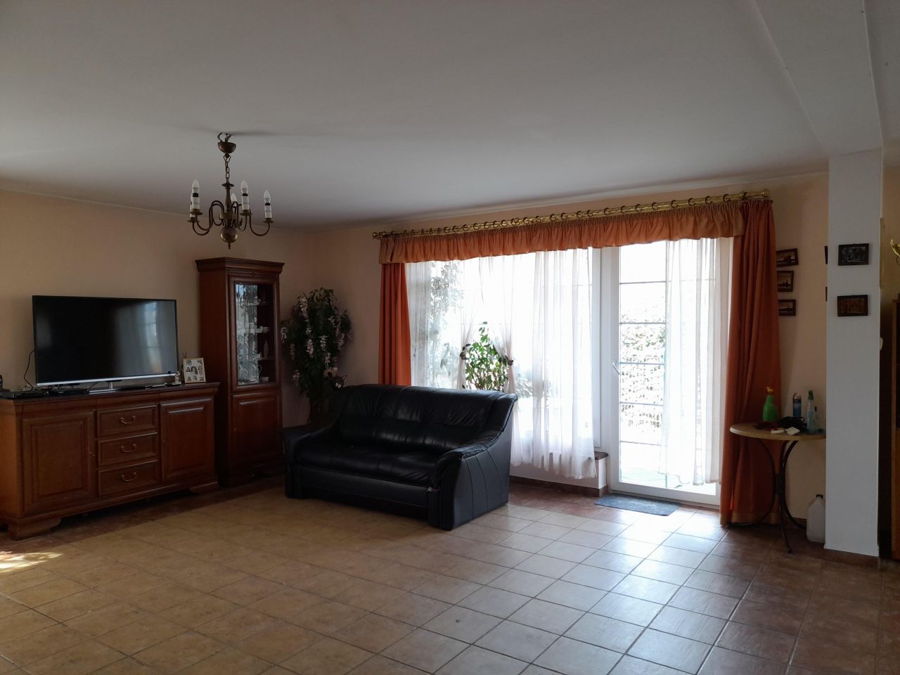 dom wolnostojący, 7 pokoi Wrocław Stabłowice, ul. Główna
