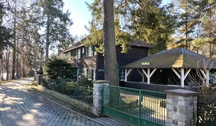 dom wolnostojący, 10 pokoi Łagów, ul. Paderewskiego