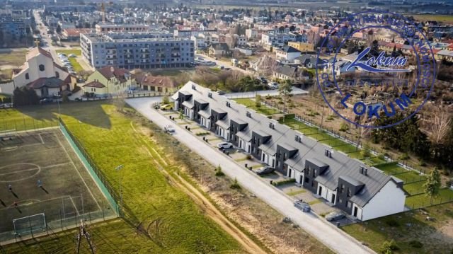 dom szeregowy, 4 pokoje Leszno Gronowo, ul. Myśliwska. Zdjęcie 1