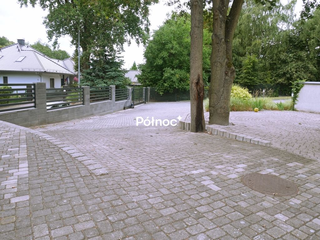 dom wolnostojący, 10 pokoi Bolesławiec, ul. Ludwika Pasteura. Zdjęcie 5