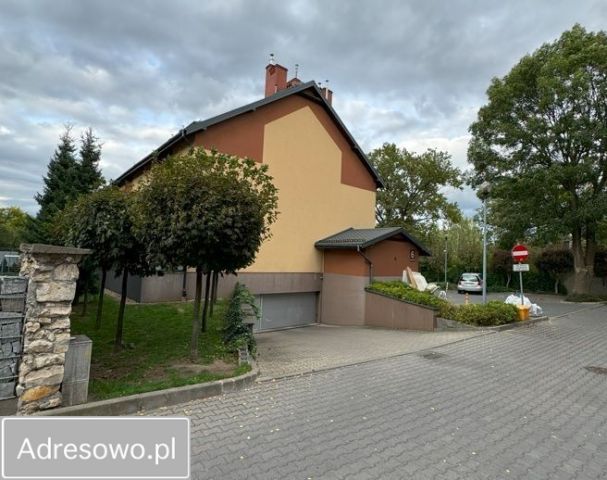 Garaż/miejsce parkingowe Częstochowa Centrum, ul. św. Jana. Zdjęcie 1