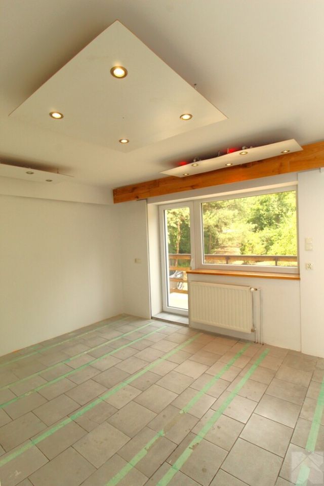 dom wolnostojący, 10 pokoi Łętownia. Zdjęcie 16