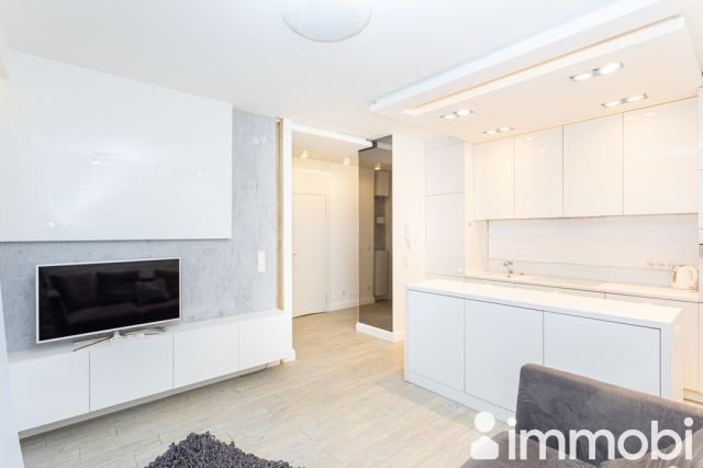 Mieszkanie 2-pokojowe Warszawa Praga-Południe, ul. Jana Nowaka-Jeziorańskiego. Zdjęcie 1