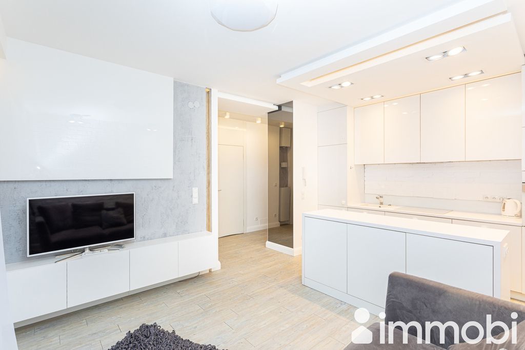 Mieszkanie 2-pokojowe Warszawa Praga-Południe, ul. Jana Nowaka-Jeziorańskiego. Zdjęcie 1