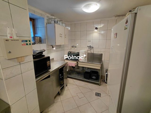 Hotel/pensjonat Karpacz, ul. Konstytucji 3 Maja. Zdjęcie 12