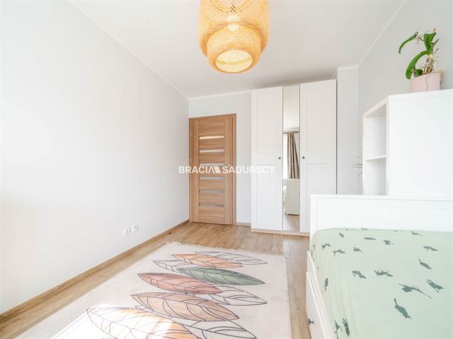 Mieszkanie 3-pokojowe Kraków, ul. Macieja Dębskiego. Zdjęcie 31