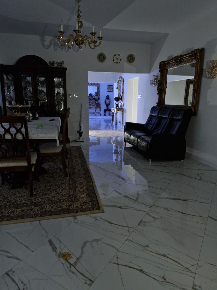 dom wolnostojący, 7 pokoi Żdżary Centrum , Żdżary. Zdjęcie 5