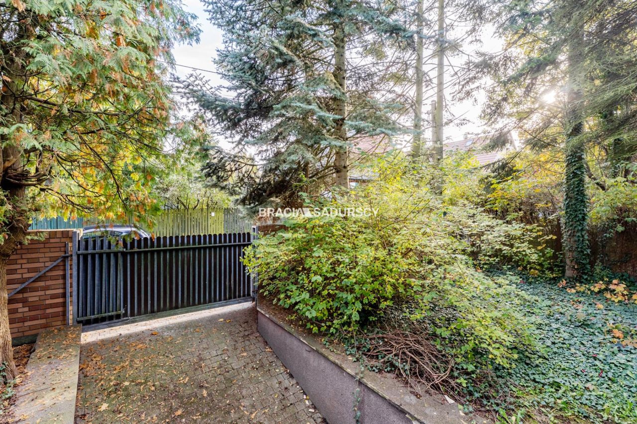 dom wolnostojący, 6 pokoi Kraków Dębniki, ul. Narvik. Zdjęcie 28