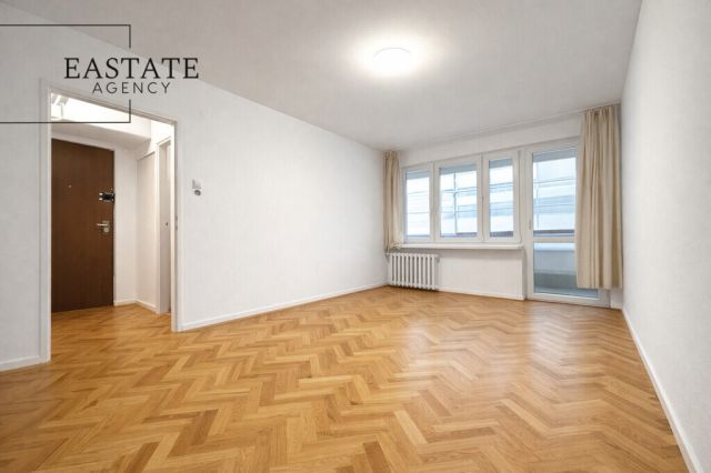 Mieszkanie 3-pokojowe Warszawa Śródmieście, ul. Emilii Plater. Zdjęcie 1