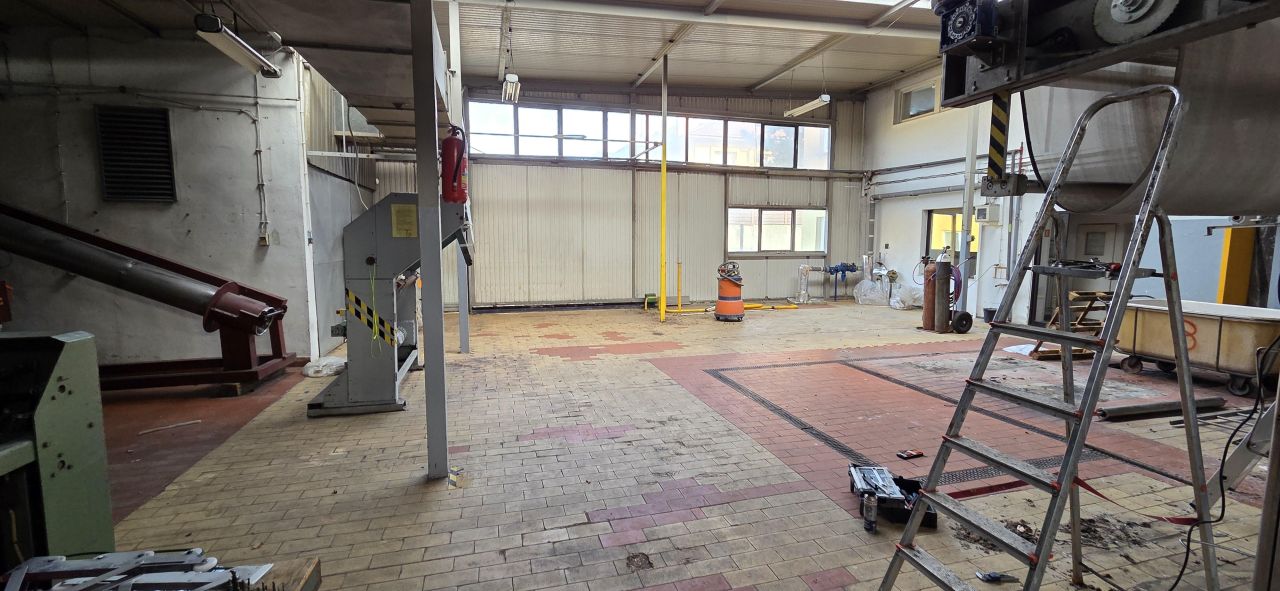 Hala/magazyn Łódź Górna, ul. Barwna. Zdjęcie 13