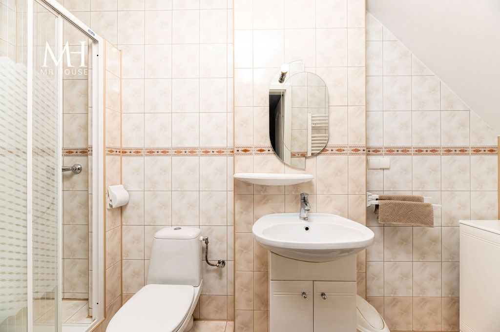 dom wolnostojący, 5 pokoi Łódź Julianów. Zdjęcie 9