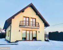 dom wolnostojący, 6 pokoi Warszawianka