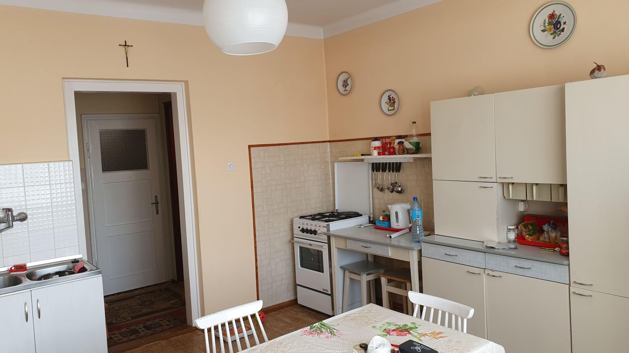 dom wolnostojący, 2 pokoje Ćmielów, ul. Stanisława Staszica. Zdjęcie 7