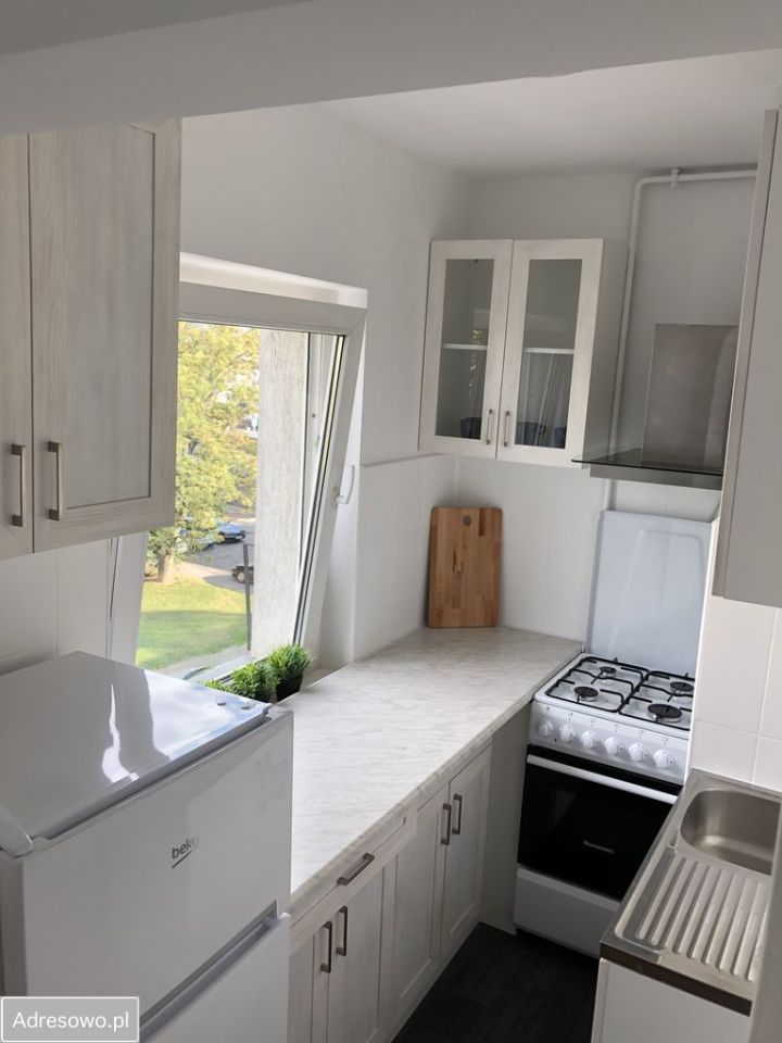 Mieszkanie 2-pokojowe Warszawa Okęcie, ul. Strubiczów. Zdjęcie 3