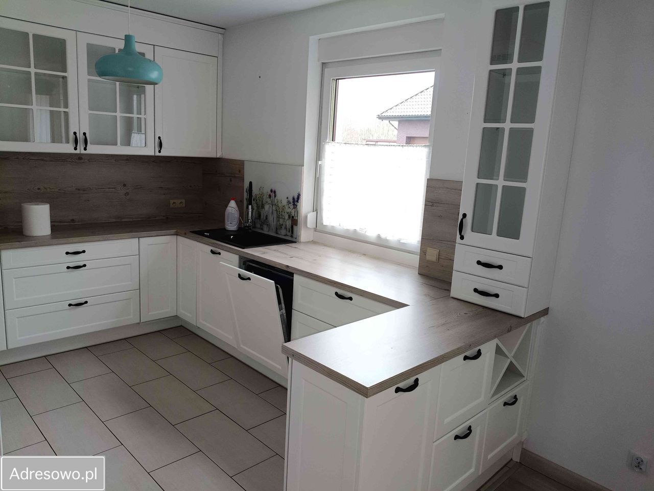 dom wolnostojący, 5 pokoi Władysławów. Zdjęcie 3