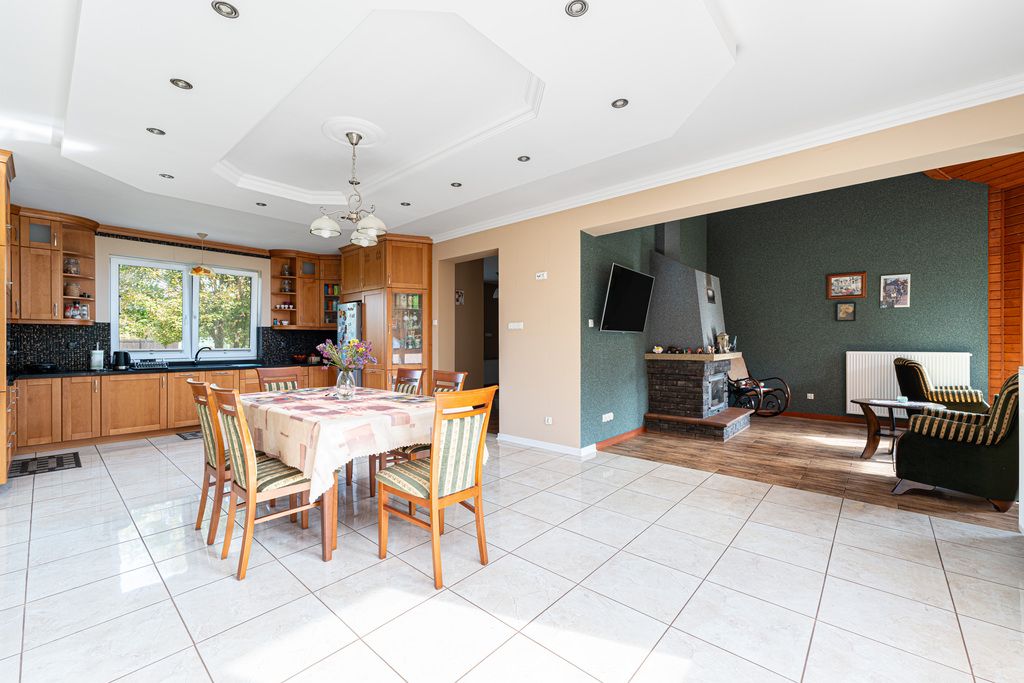 dom wolnostojący, 5 pokoi Kacice. Zdjęcie 3