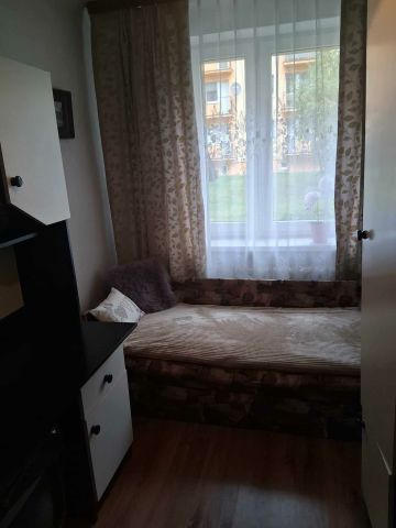 Mieszkanie 3-pokojowe Staszów Pipała, ul. Konstytucji 3 Maja. Zdjęcie 2