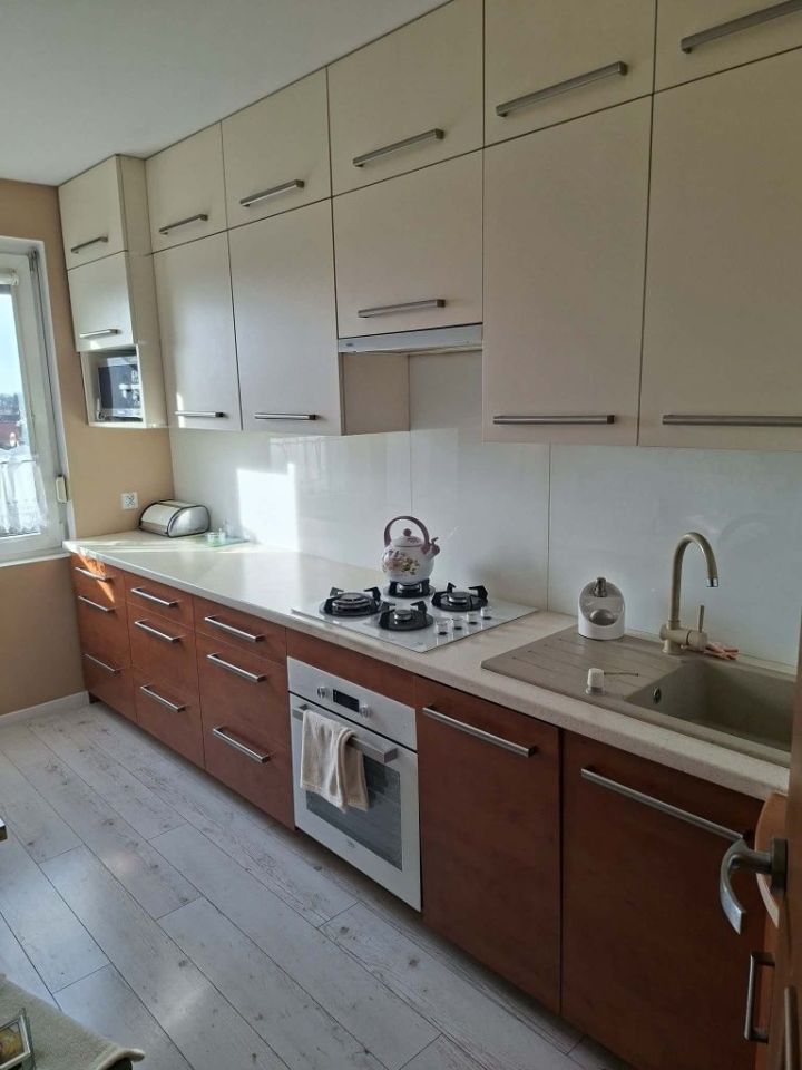 Mieszkanie 3-pokojowe Rawicz Sarnowa. Zdjęcie 3