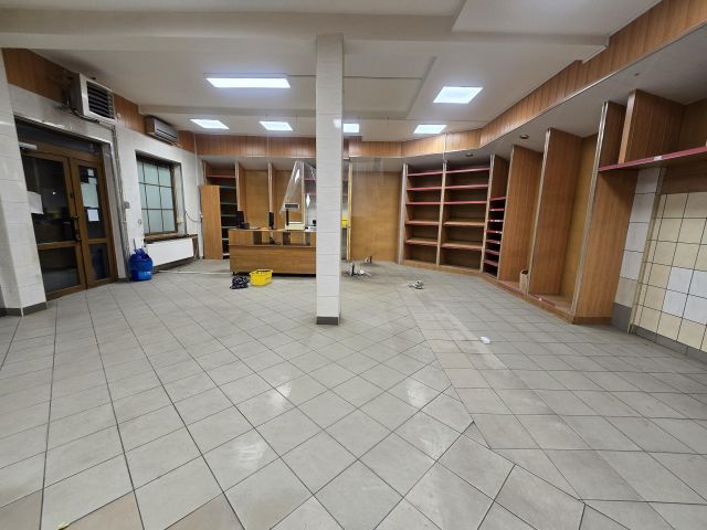 Lokal Waśniów, ul. Ostrowiecka. Zdjęcie 7