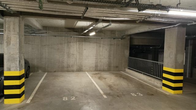 Garaż/miejsce parkingowe Częstochowa Parkitka, ul. Poleska. Zdjęcie 1
