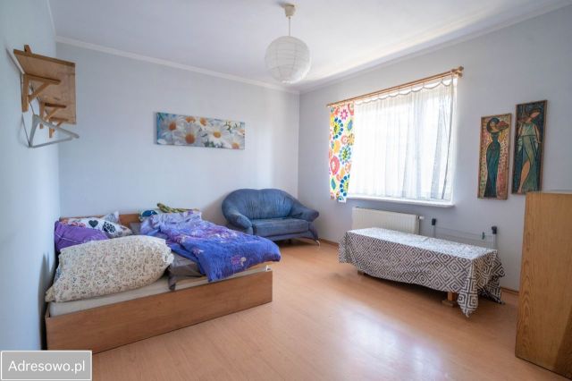 dom wolnostojący Czechowice-Dziedzice, ul. Jana Kasprowicza. Zdjęcie 1