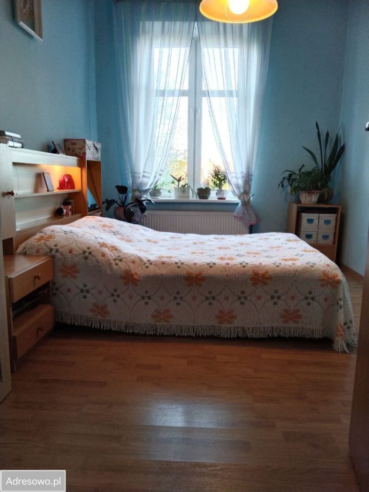 Mieszkanie 3-pokojowe Chmielnik. Zdjęcie 5