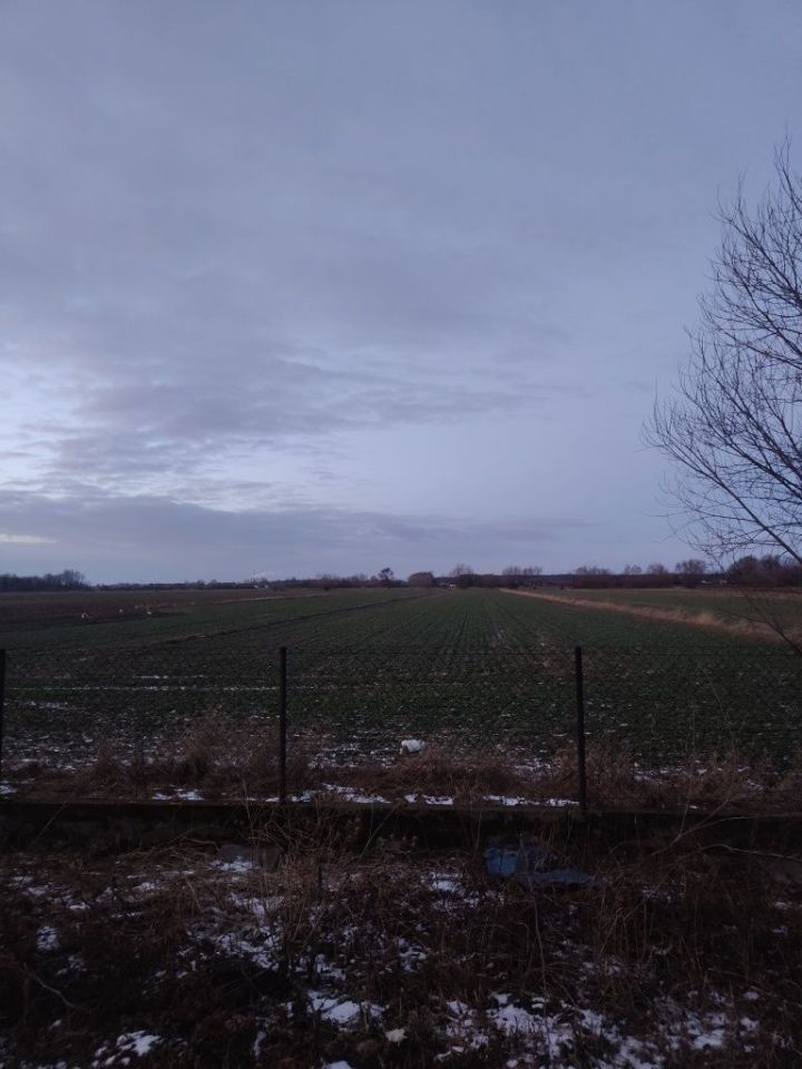 Działka inwestycyjna Chrząstów