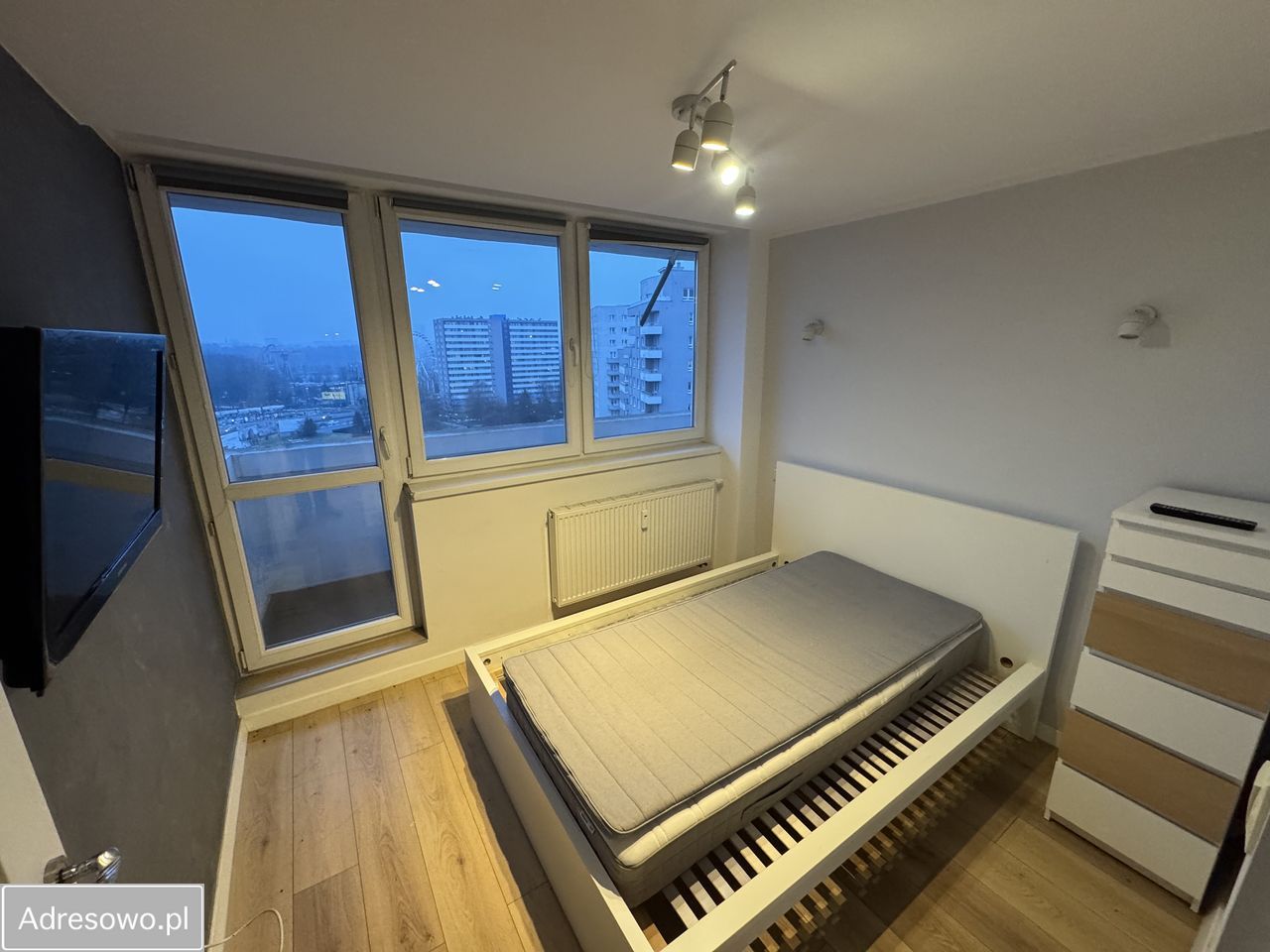 Mieszkanie 3-pokojowe Katowice, ul. Tysiąclecia. Zdjęcie 4