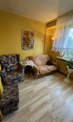 Mieszkanie 3-pokojowe Łódź Retkinia, ul. Komandorska. Zdjęcie 1