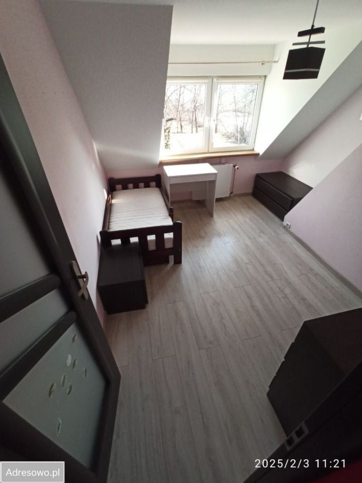 Mieszkanie 3-pokojowe Wałbrzych Biały Kamień. Zdjęcie 2