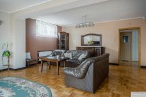 dom wolnostojący, 5 pokoi Częstochowa Grabówka, ul. Spartakusa. Zdjęcie 3