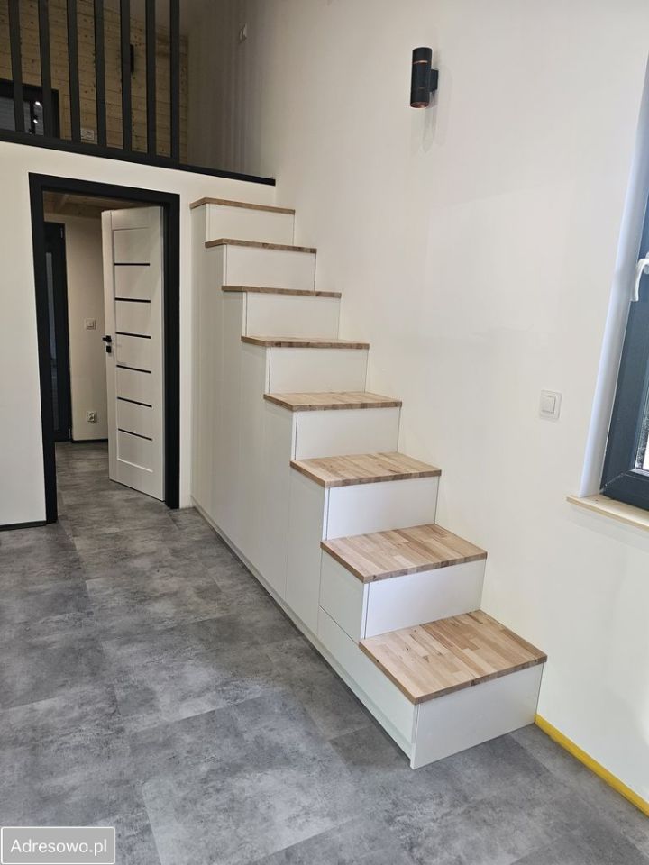 dom wolnostojący, 3 pokoje Pieszowola. Zdjęcie 4