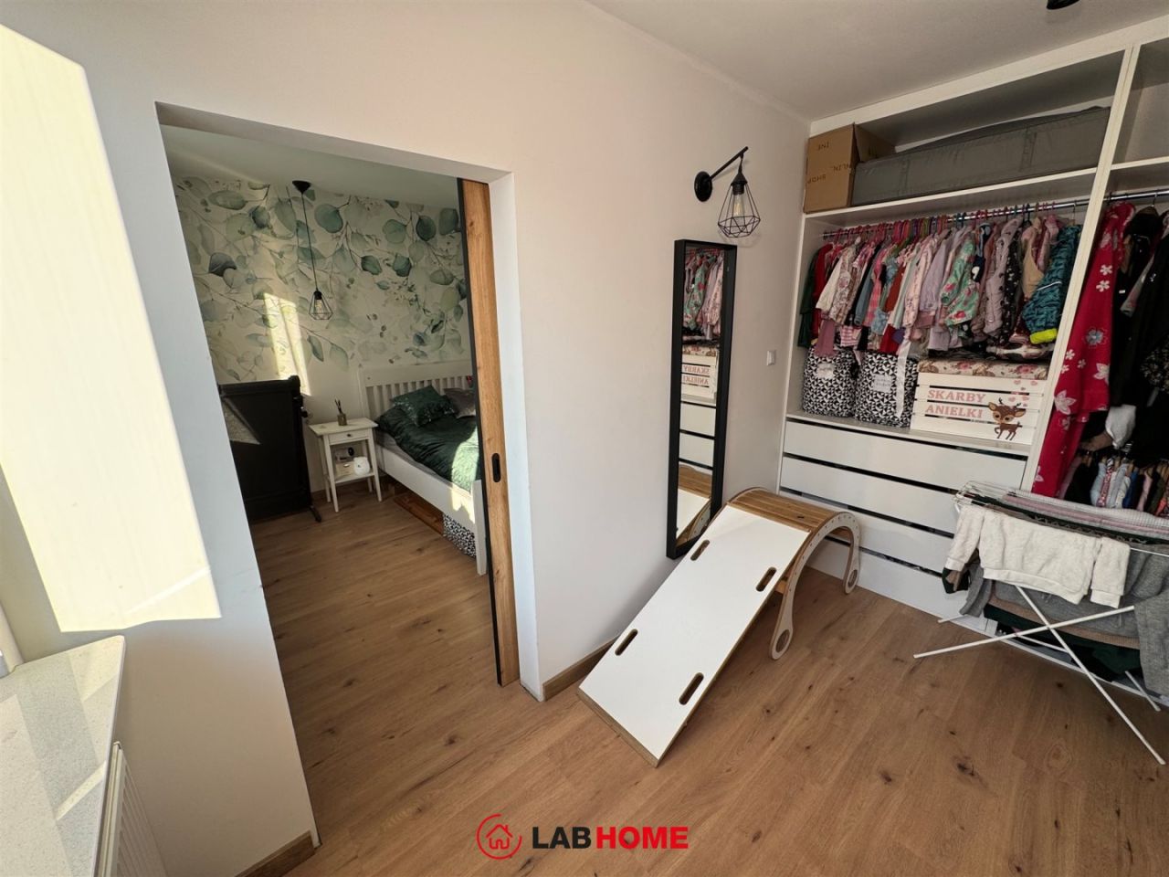 dom szeregowy, 5 pokoi Katowice Zarzecze, ul. gen. Stefana Grota-Roweckiego. Zdjęcie 12