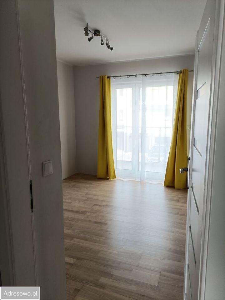 dom szeregowy, 5 pokoi Ożarów Mazowiecki. Zdjęcie 18