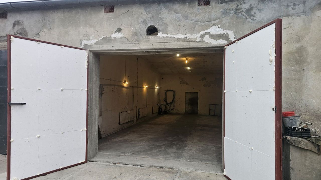 Hala/magazyn Toruń. Zdjęcie 2