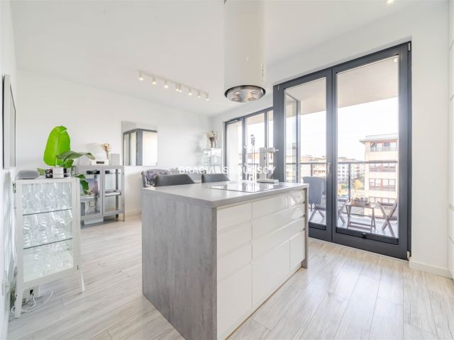 Mieszkanie 4-pokojowe Kraków Dębniki, ul. Czerwone Maki. Zdjęcie 3