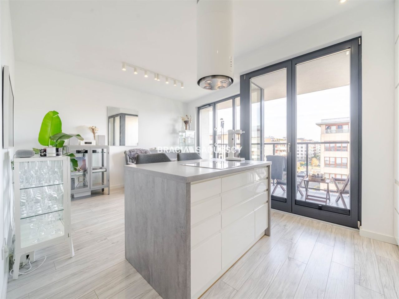 Mieszkanie 4-pokojowe Kraków Dębniki, ul. Czerwone Maki. Zdjęcie 3