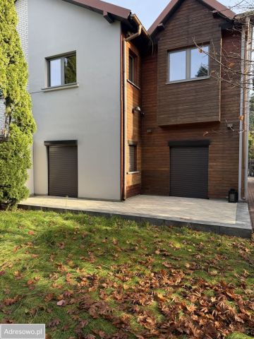 dom szeregowy, 4 pokoje Łódź Polesie, ul. Podjazdowa. Zdjęcie 1
