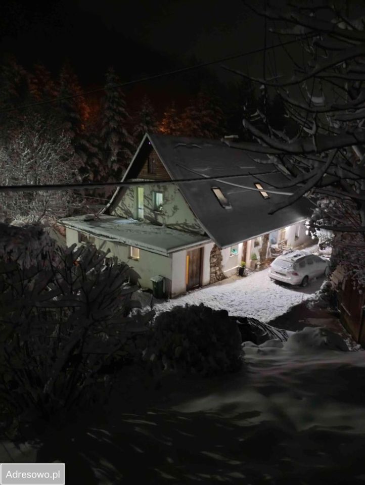 dom wolnostojący, 6 pokoi Rościszów