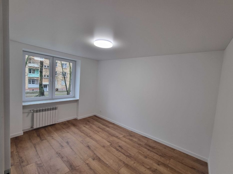 Mieszkanie 3-pokojowe Radom. Zdjęcie 3