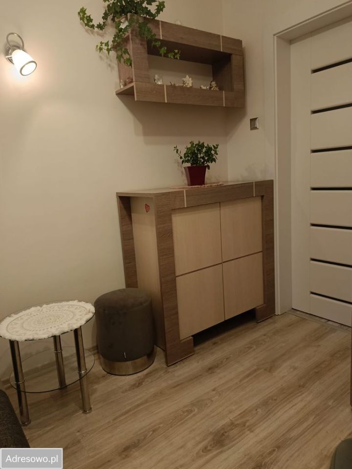 Mieszkanie 4-pokojowe Jeziora Wielkie. Zdjęcie 11