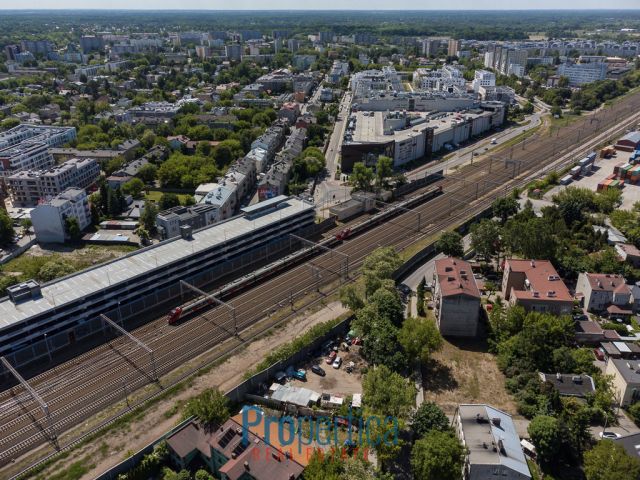 kamienica, 12 pokoi Pruszków, ul. Ludwika Waryńskiego. Zdjęcie 1