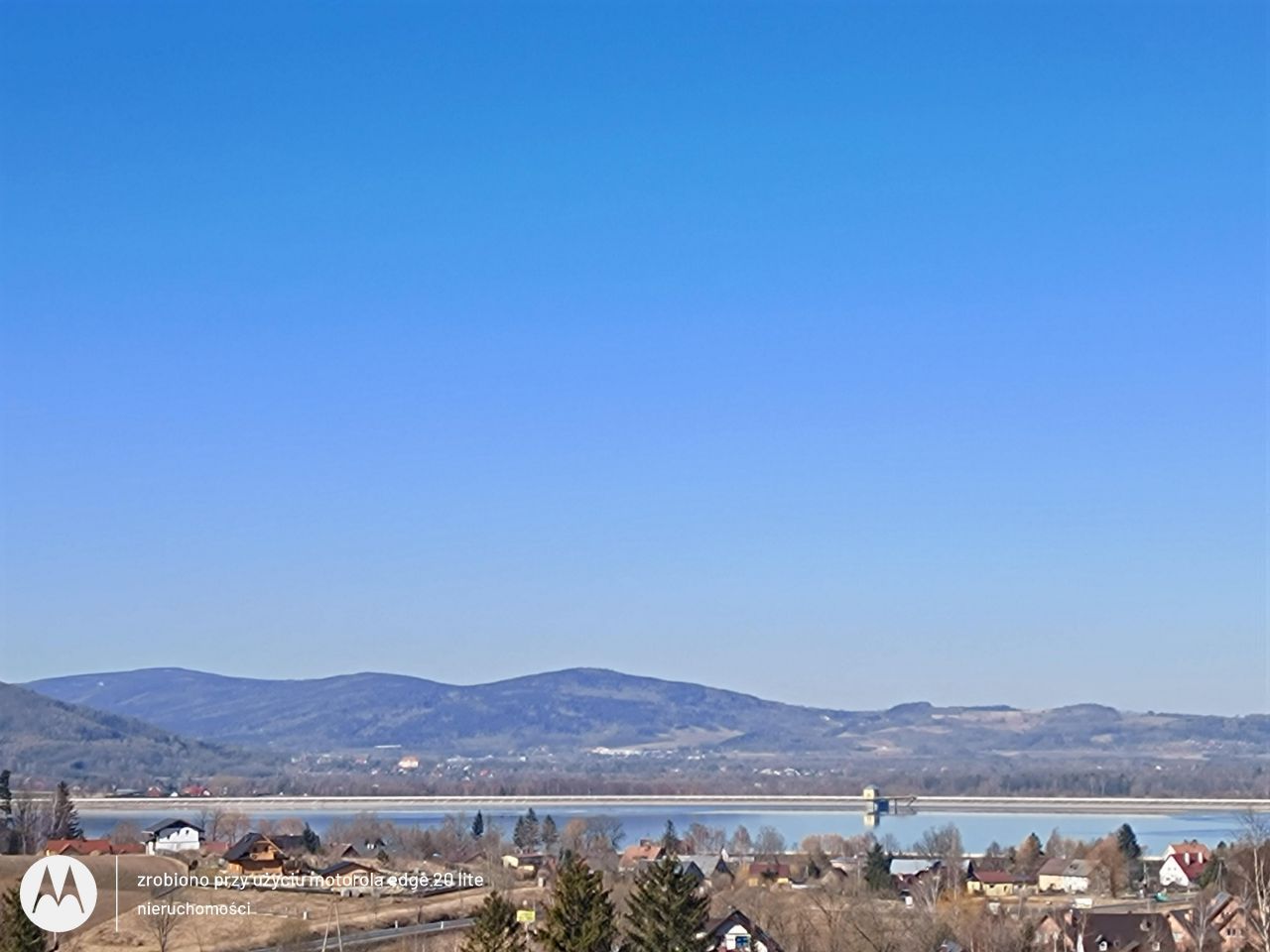 dom wolnostojący, 4 pokoje Sosnówka, ul. Tyrolska. Zdjęcie 2